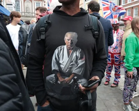 Superfans Assemble in Windsor to Animate the President’s Event of Minimal Action
