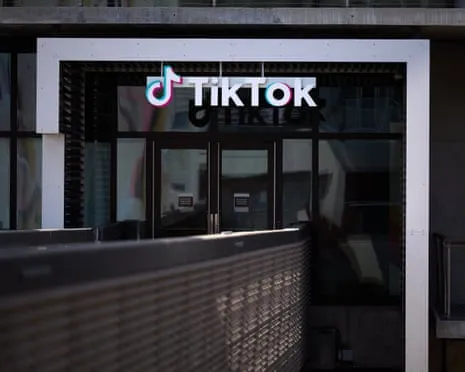 Trump Celebrates TikTok Proposed Agreement as China Suggests Core Tech Control Stays